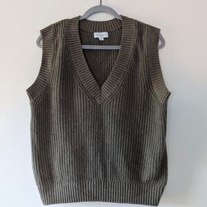 Evereve Women's Sweater Vest Knit Neutral Olive